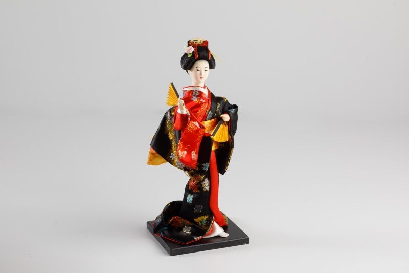 日本人形9インチ